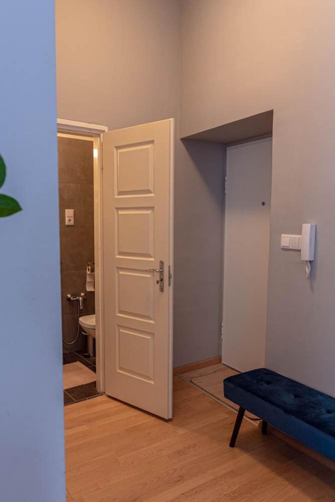 Appartement Maria Topfive With Free Private Parking à Budapest Extérieur photo